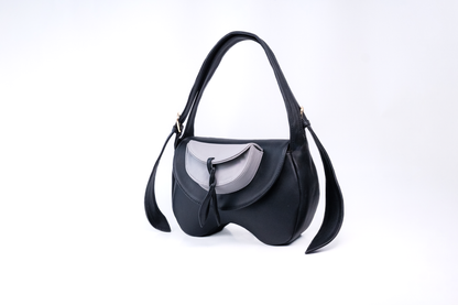 Bolsa messenger Callisto negra con orejas de conejo tono negro, Luna Lenore